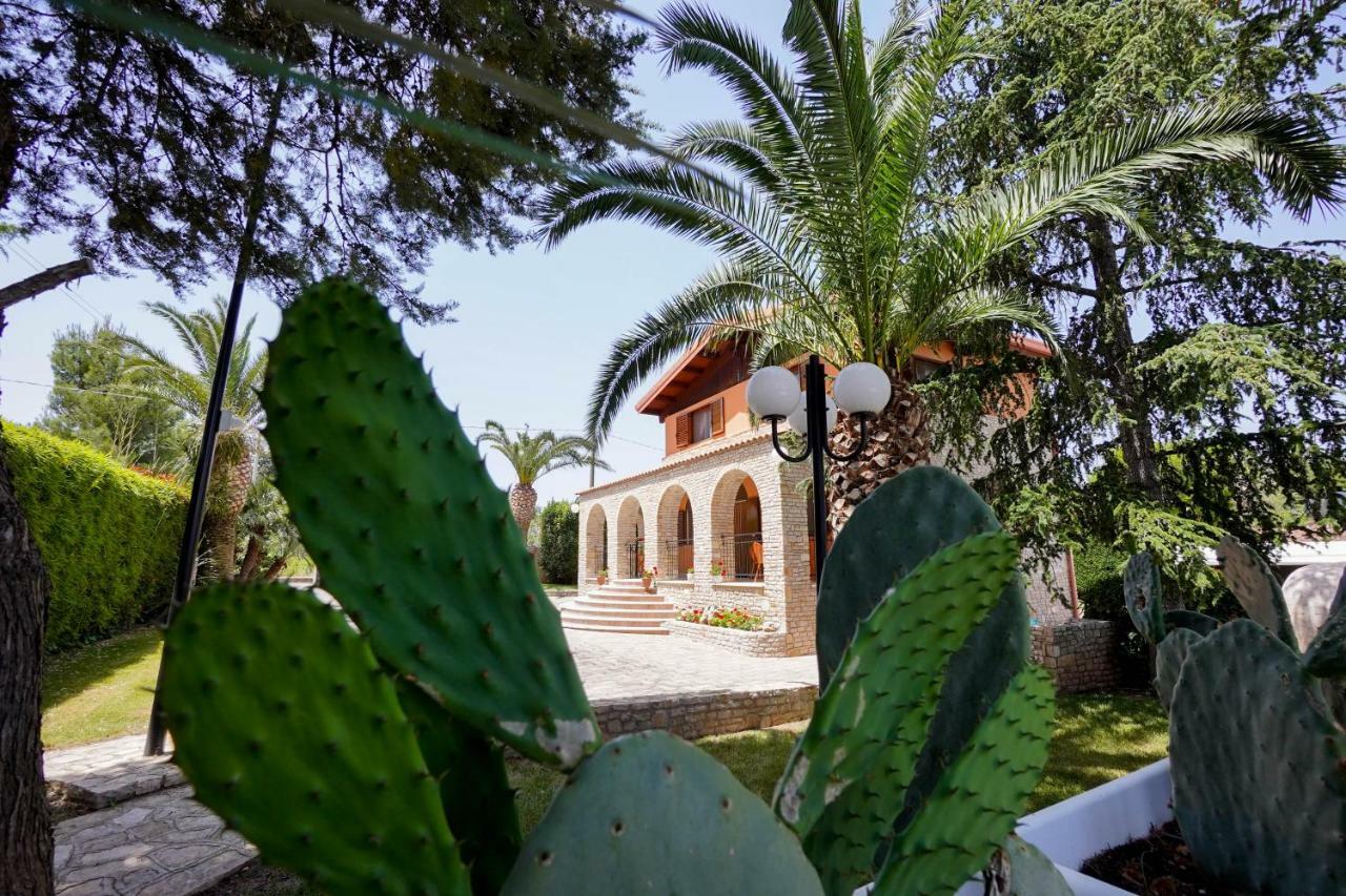 B&B Villa Adriana Andria Luaran gambar